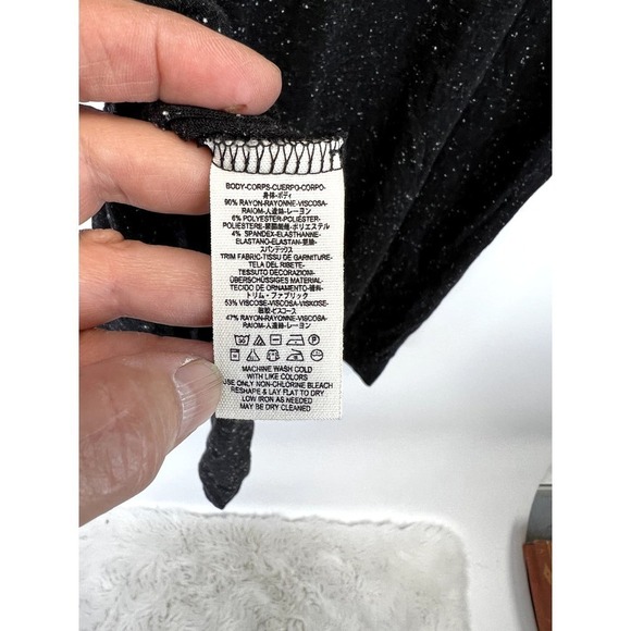 Free People Black Oversized Short Embroidered Sleeves Scoop Neck Tee SZ S - Picture 10 of 10